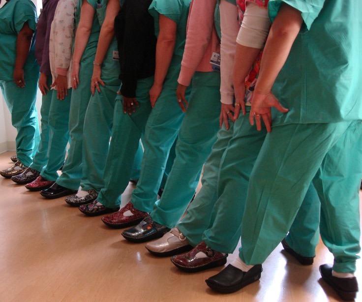 Best Shoes for Male Nurses 2018 - Best Gear for Nurses