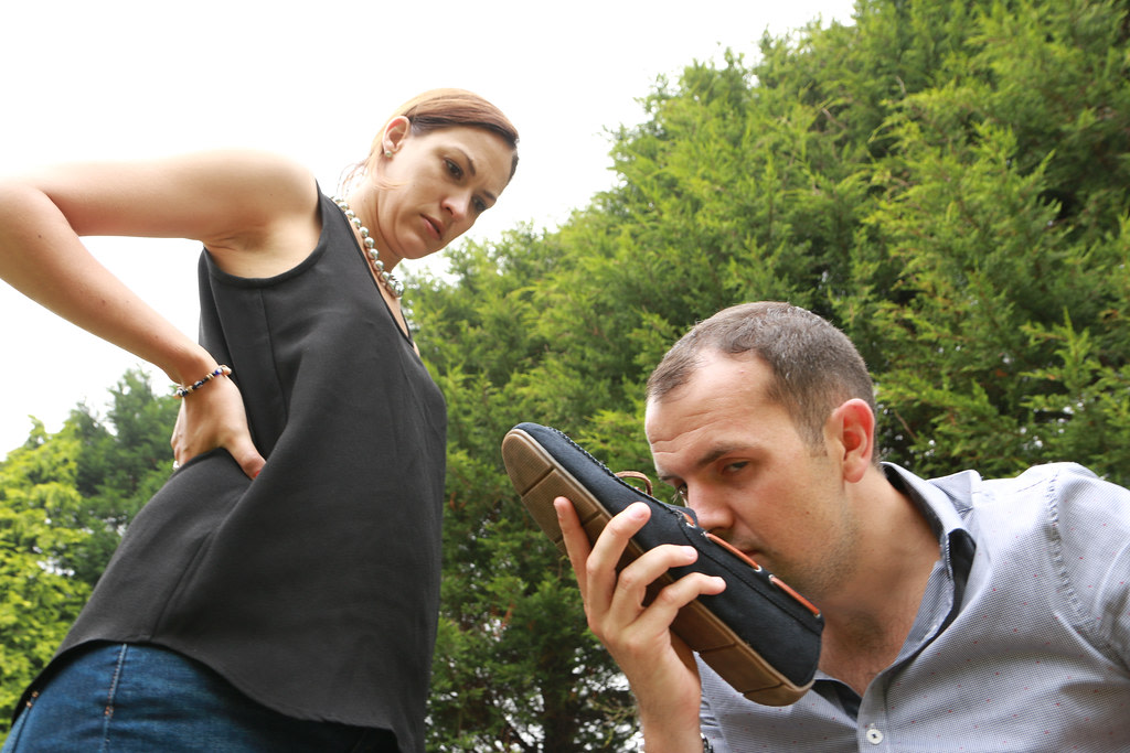 What is the best shoe odor eliminator home remedy?