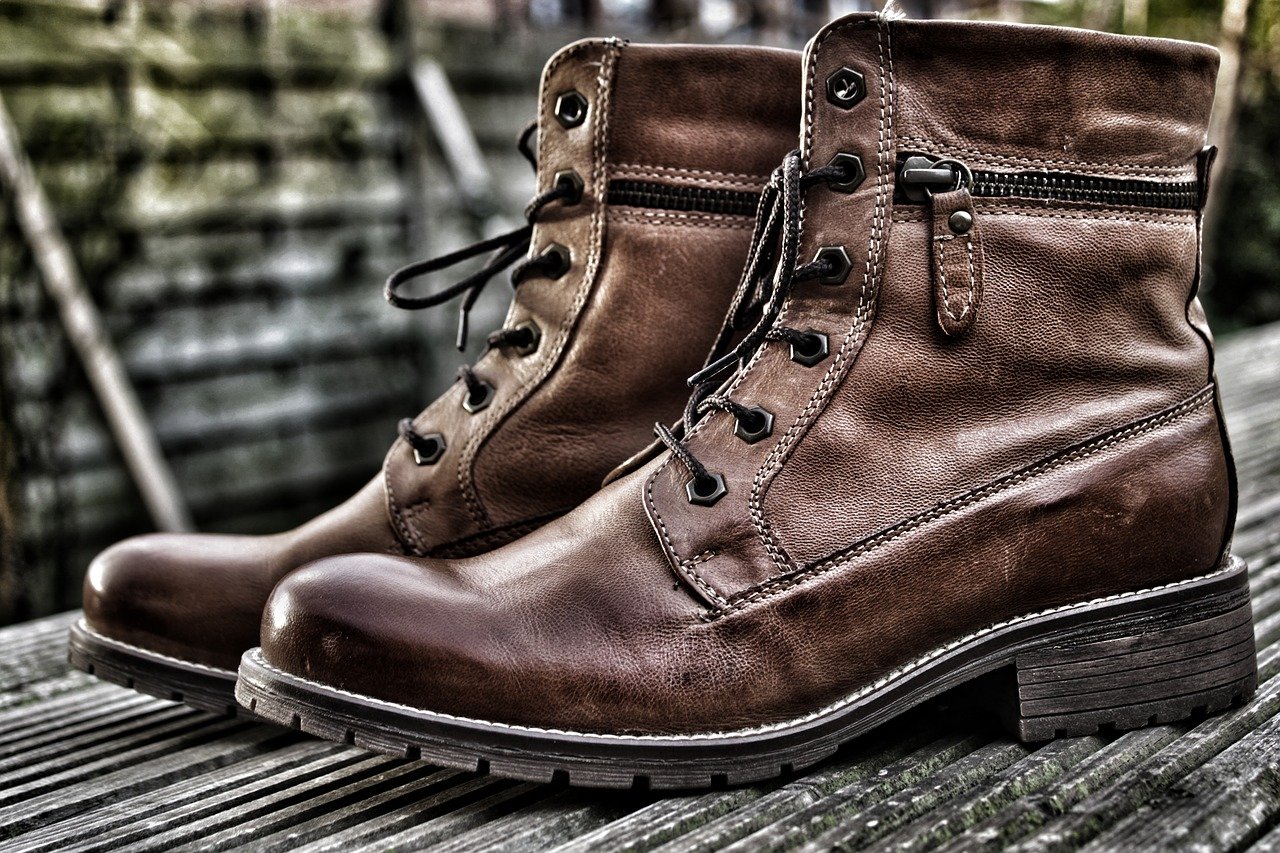History of Shoes in Colder Weather-How Does Climate Impact Shoe Wearing?